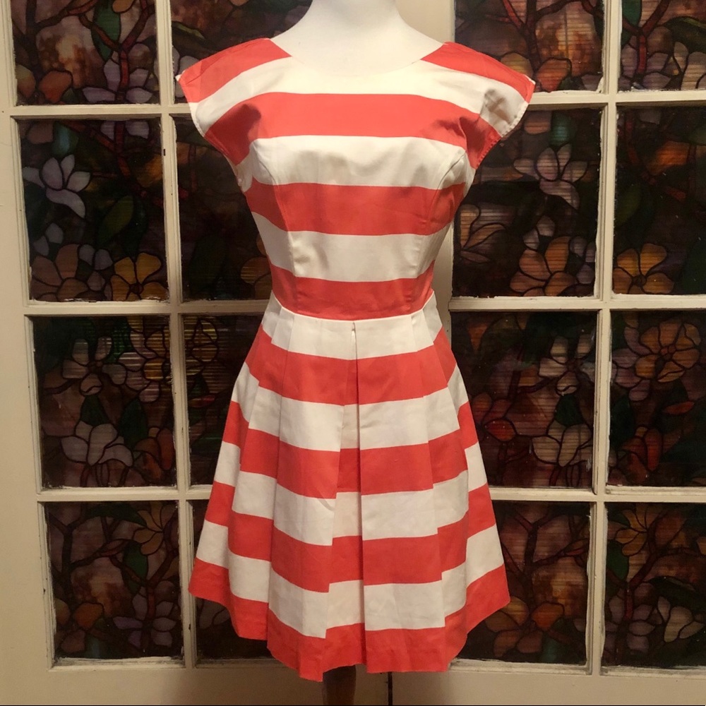 Forever 21 / Love 21 Coral Stripe Dress. XS